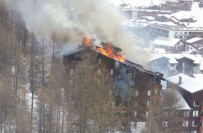 Vatra uništila paviljon