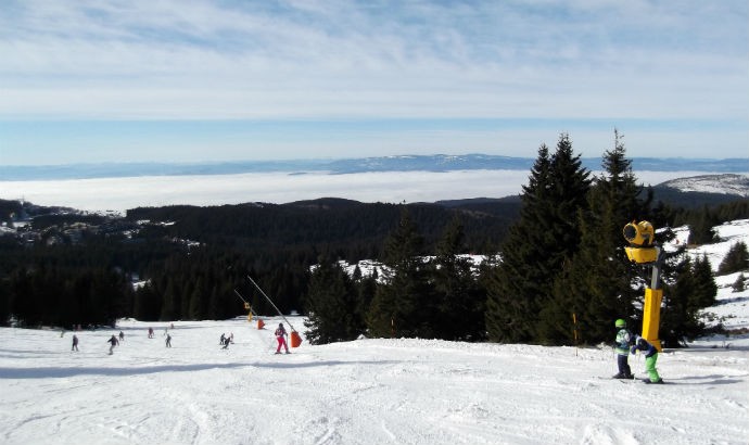 Omogućiti deci da što više borave na snegu